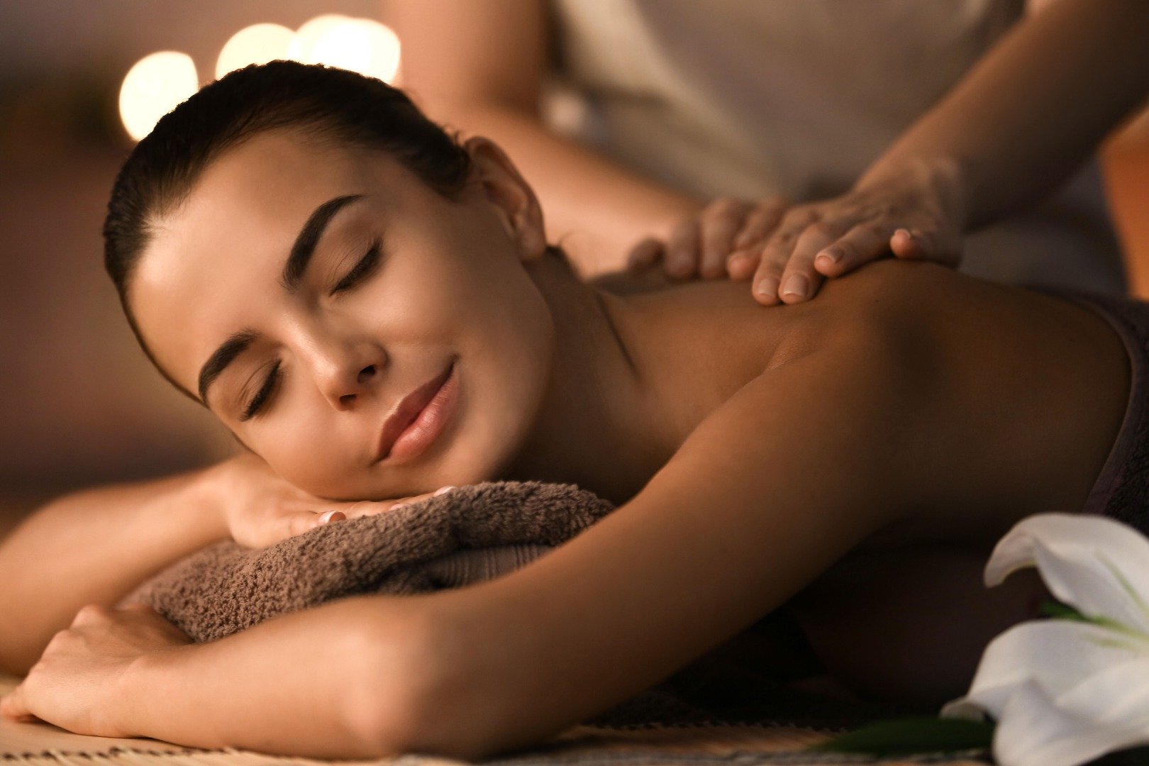 Svensk Klassisk Massage på Treetop Spa